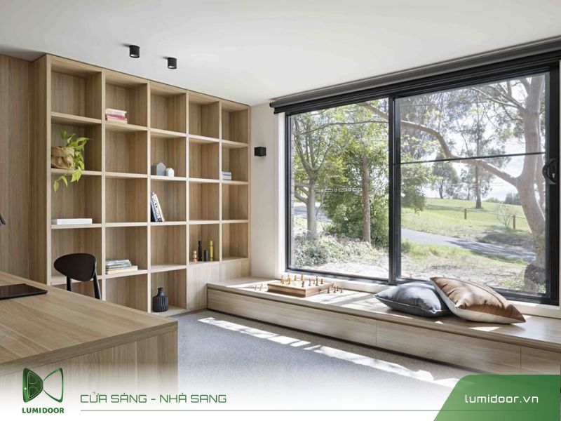 Nên chọn cửa nhôm kính lùa 2 cánh hay cửa mở quay cho công trình lớn?