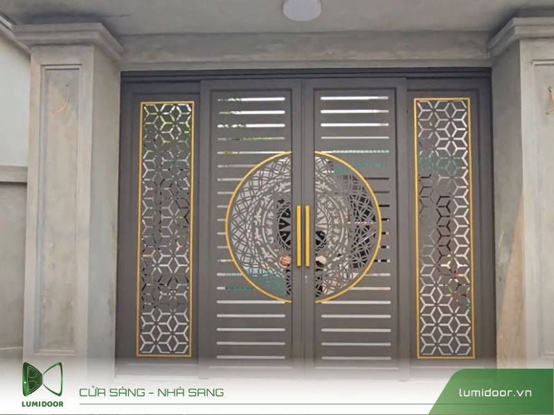 Cửa sắt trượt quay 4 cánh hiện đại