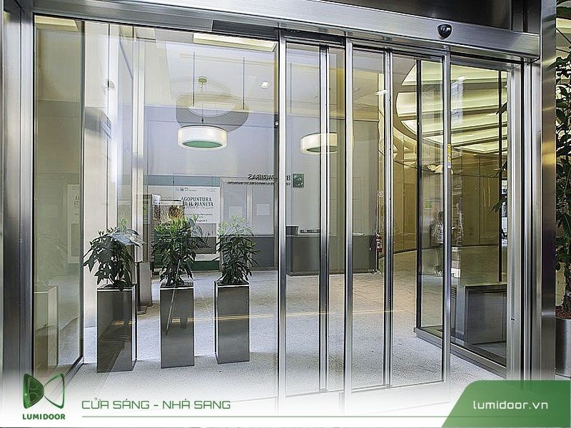 Cửa trượt xếp lớp tự động – Giải pháp cửa hiện đại cho không gian thông minh