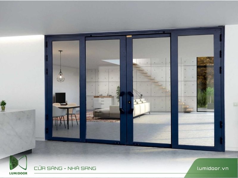 So sánh cửa trượt xoay 4 cánh với cửa mở truyền thống – Nên chọn loại nào?